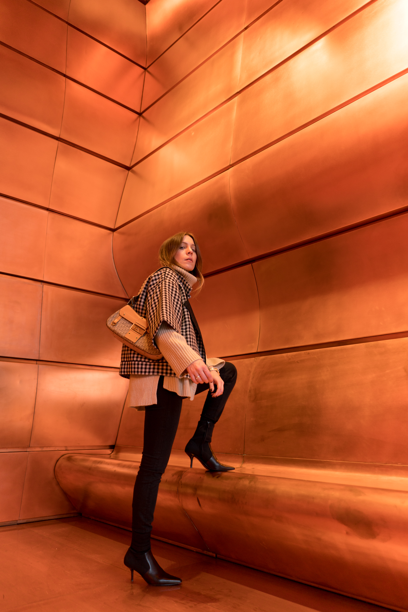 Dior Vintage Bag Look-Dior Street Chic-Columbus Vintage Bag-Dorothee Schumacher Editorial-Modeblog Deutschland-Modeblog München-fashion blog Germany-Sariety.com-Sarah Czok-Sarah Schaefer