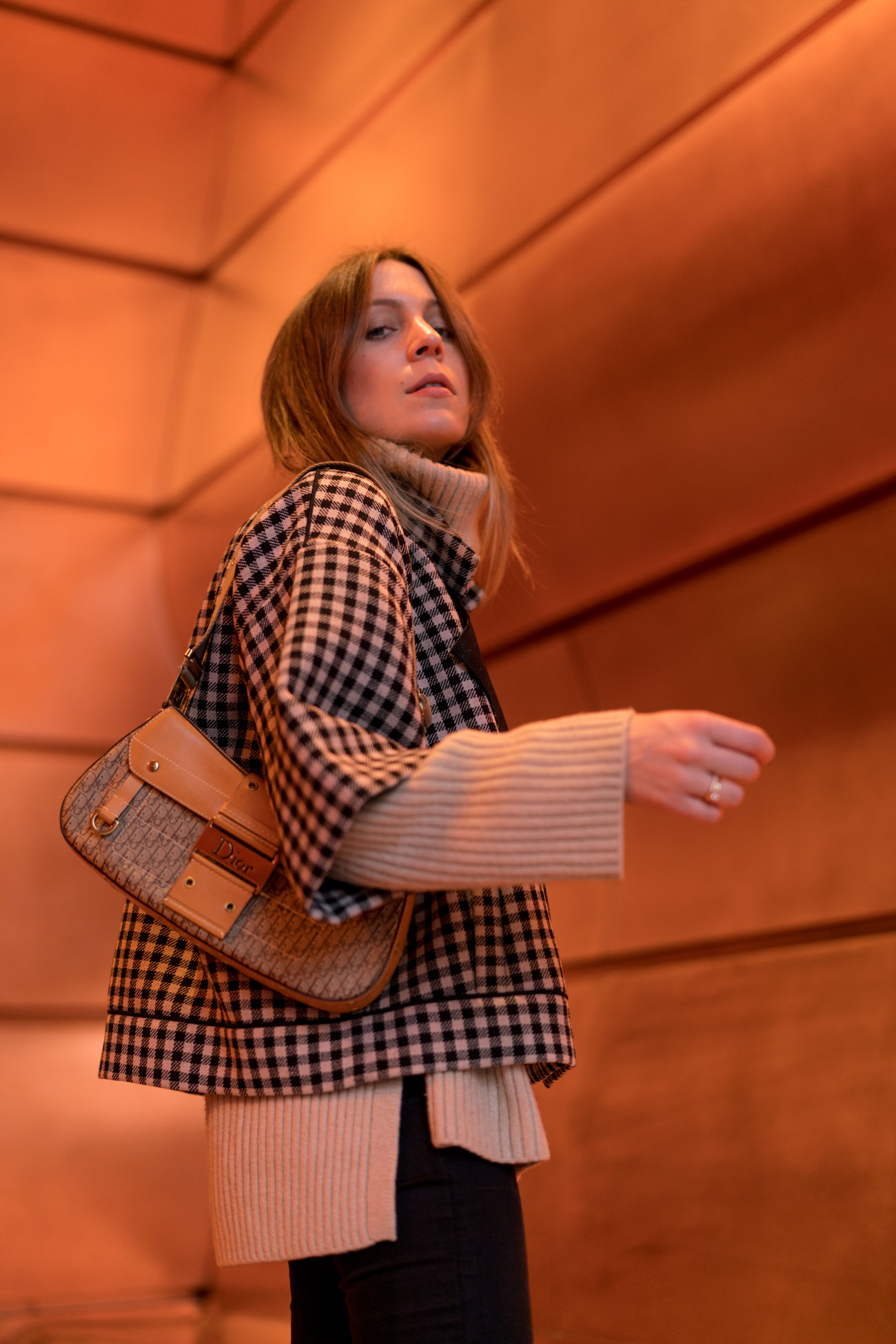 Dior Vintage Bag Look-Dior Street Chic-Columbus Vintage Bag-Dorothee Schumacher Editorial-Modeblog Deutschland-Modeblog München-fashion blog Germany-Sariety.com-Sarah Czok-Sarah Schaefer