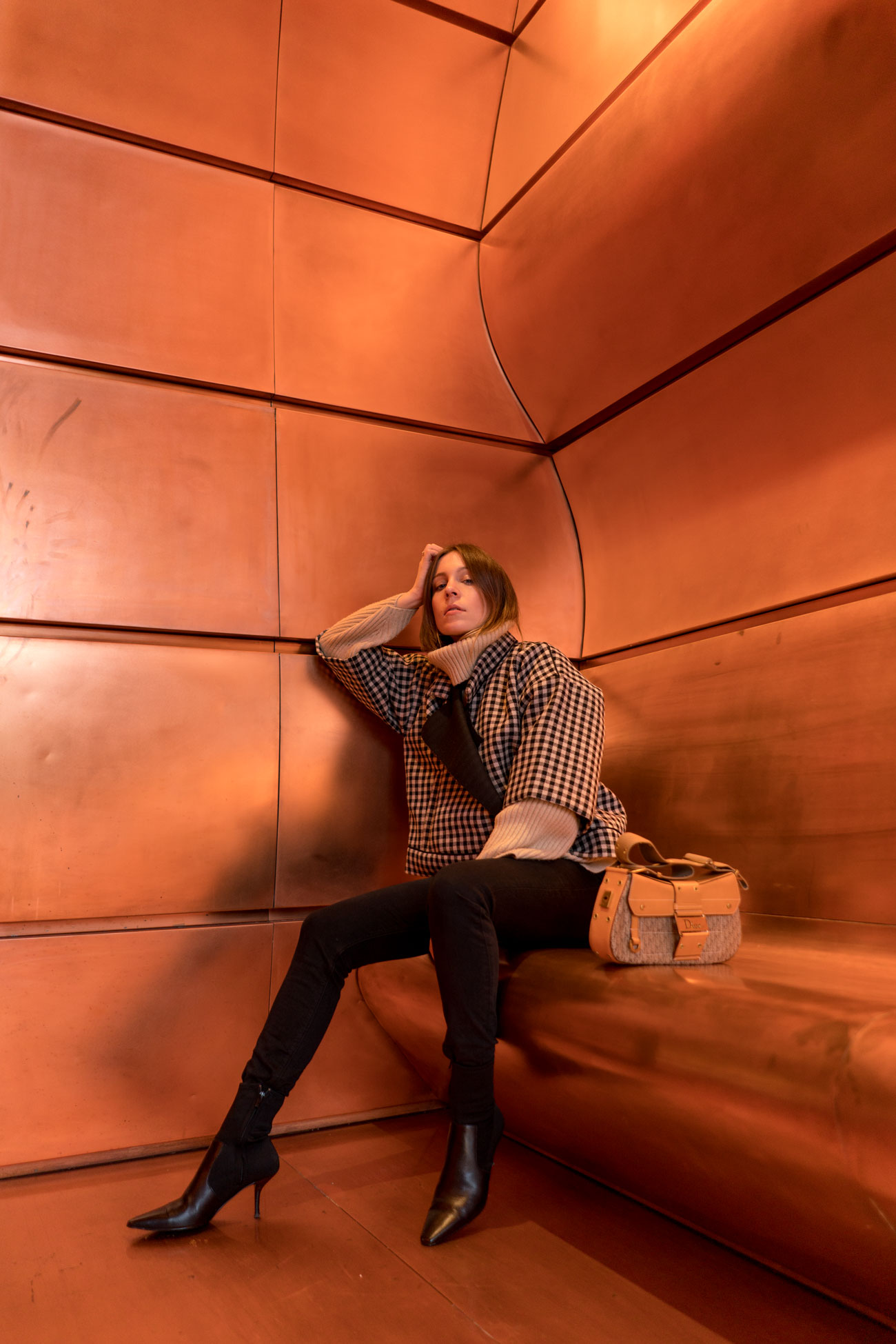 Dior Vintage Bag Look-Dior Street Chic-Columbus Vintage Bag-Dorothee Schumacher Editorial-Modeblog Deutschland-Modeblog München-fashion blog Germany-Sariety.com-Sarah Czok-Sarah Schaefer