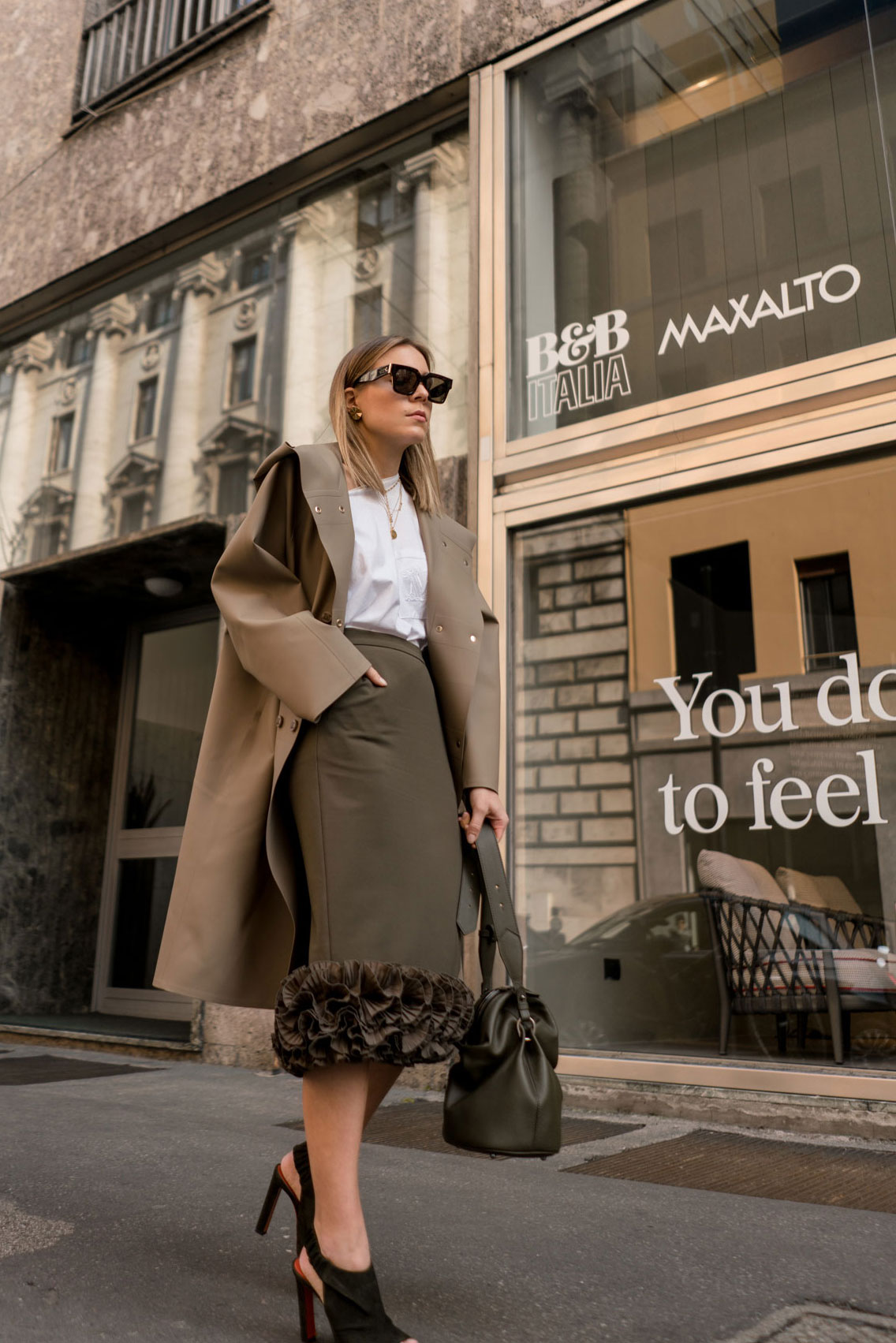 Max Mara Outfit-Milan Fashion Week Street Style Looks-Fashion Week Mailand-Modeblog Deutschland-Modeblog München-fashion blog Germany-Sariety.com-Sarah Czok-Sarah Schaefer