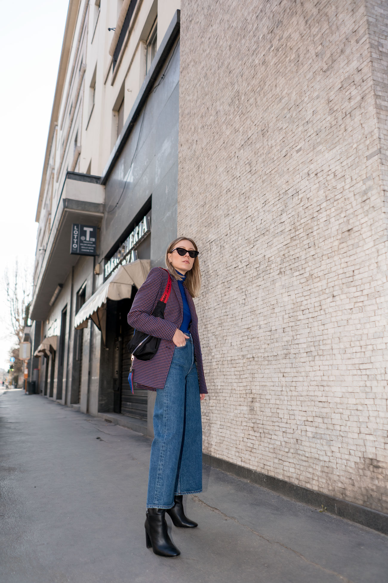 Travel Outfit-Fashion Week Outfit-Milan Fashion Week Street Style Looks-Fashion Week Mailand-Modeblog Deutschland-Modeblog München-fashion blog Germany-Sariety.com-Sarah Czok-Sarah Schaefer