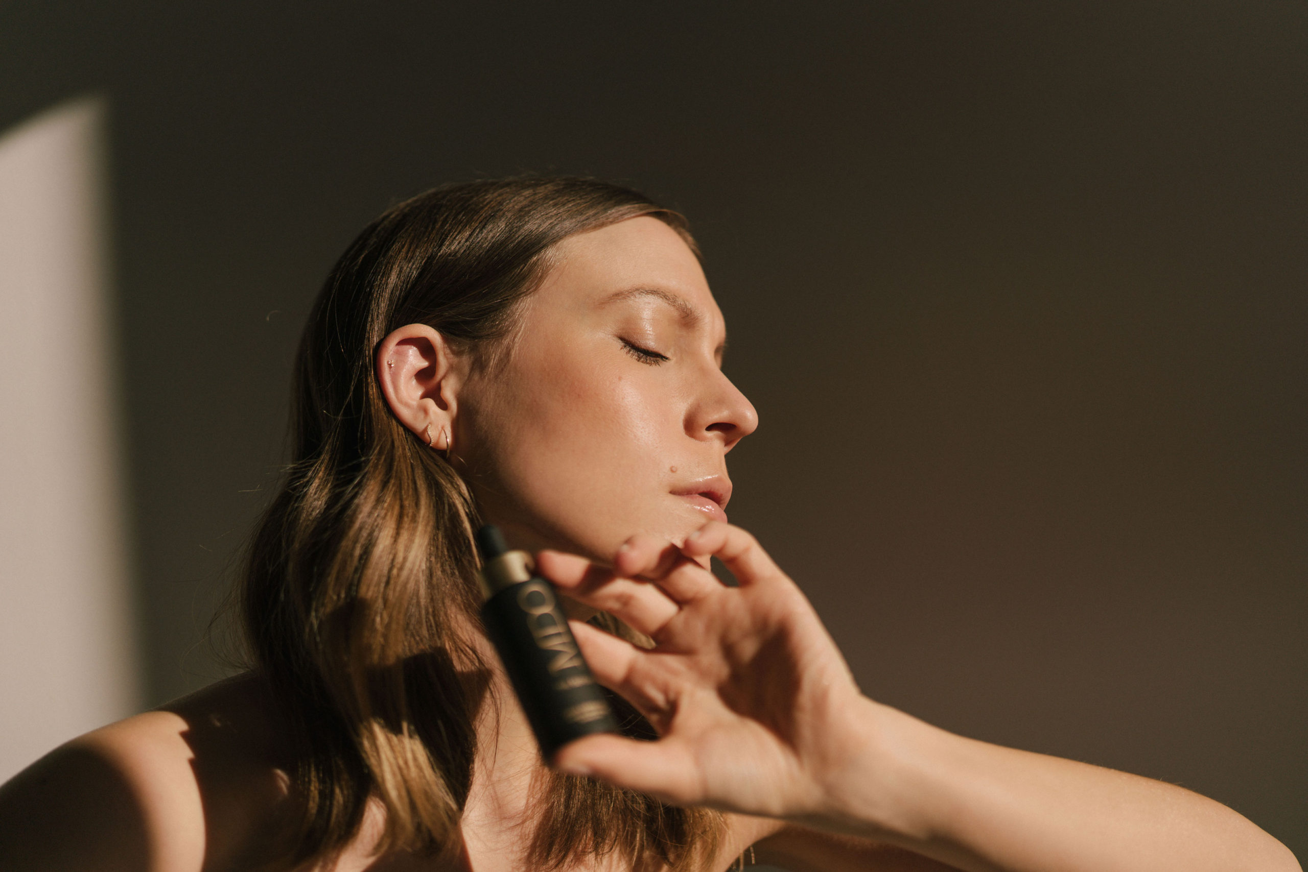 MDO Serum-Beauty Editorial-MDO Anwendung-MDO Cosmetic Transforming Kit-MDO Skincare-MDO Erfahrungen-Simon Ourian-Sariety-Modeblog München-Modeblog Deutschland-beauty blog Germany-beauty blog Deutschland-Sariety.com-Sarah Czok-Sarah Schaefer